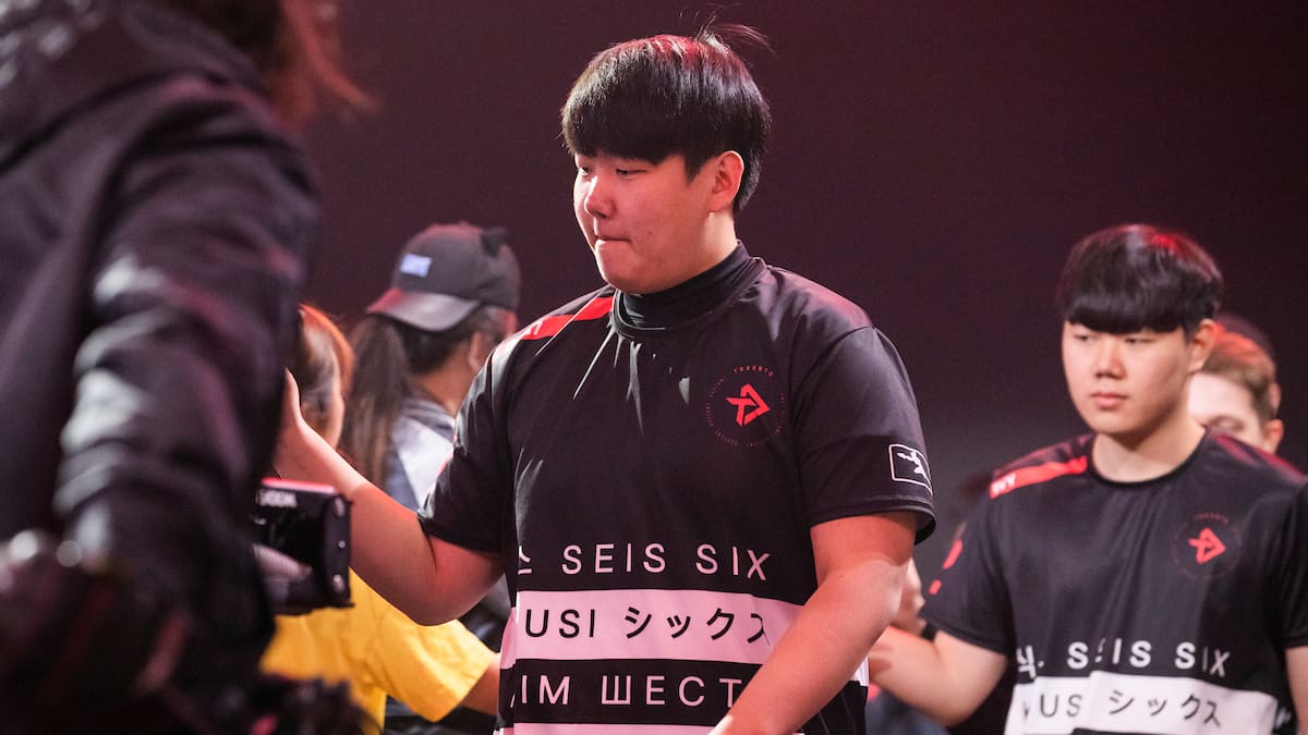 Overwatch League: Boston Uprising Releases Axxiom, Signs im37