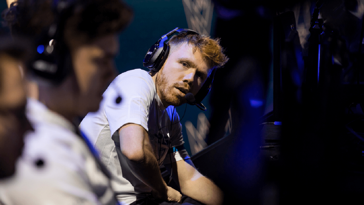 Enable Retires From Professional Call Of Duty
